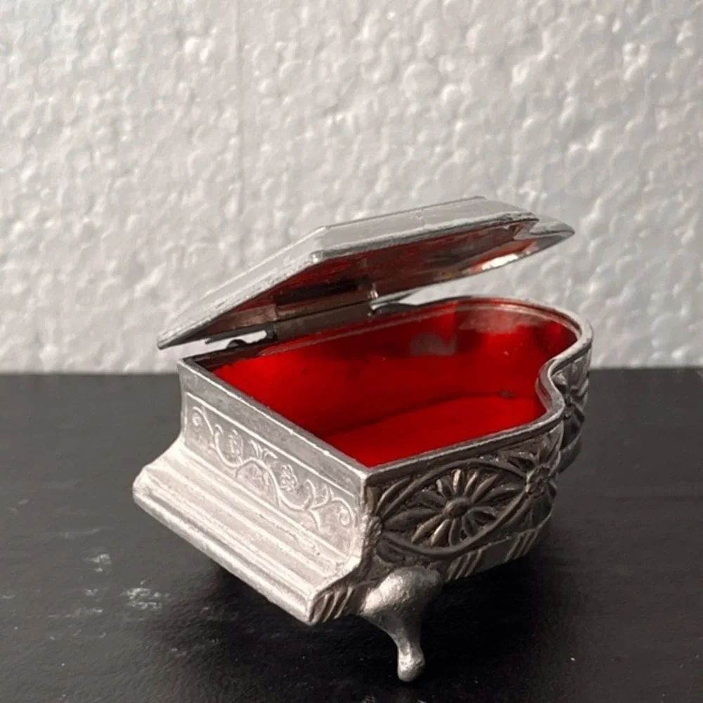 Vintage grand piano trinket box